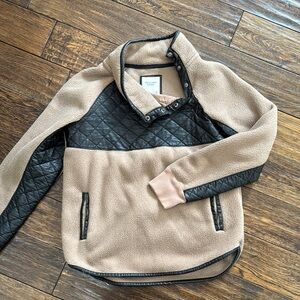 Abercrombie & Fitch Teddy Jacket Tan and Black Quilted Design